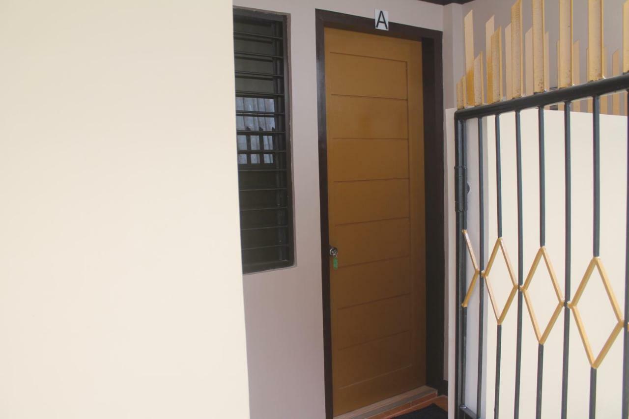 Mikaela'S Place Libaong ภายนอก รูปภาพ